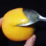 如何简便的剥橙子