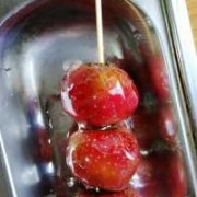 水果串如何挂糖浆,水果串制作 