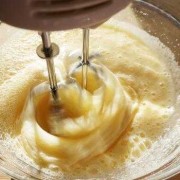 如何用普通面粉做蛋糕烤箱
