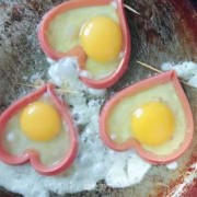 如何烘烤心形鸡蛋_怎么做出心形鸡蛋