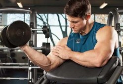 锻炼肌肉感觉不到肌肉发力 锻炼时肌肉为什么感觉不