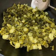 做酸菜的教程-如何大量做酸菜