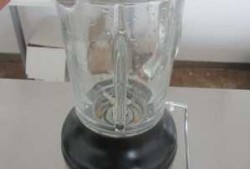 搅拌机榨豆浆的步骤 如何用搅拌机做豆浆