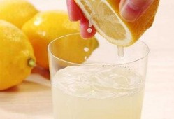 怎样把柠檬的汁弄出来 如何取柠檬汁