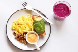 健身的人早餐喝吃什么好,健身的人一般早餐吃什么 
