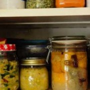 自制泡菜如何存放「自制泡菜放冰箱能放多久」