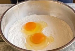 蛋黄面粉如何搅拌,蛋黄面粉如何搅拌好 