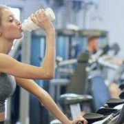  锻炼身体过后喝什么好「锻炼完身体喝什么好」