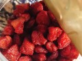如何在家做草莓干_如何在家做草莓干视频教程