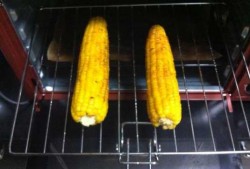 用烤箱怎么烤玉米粒 如何用烤箱烤玉米粒