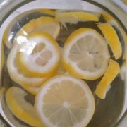 如何熬制蜂蜜柠檬_熬制蜂蜜柠檬茶的做法