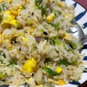 如何炒米饭更好吃（怎样炒米饭?）