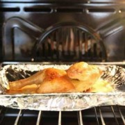 用烤箱烤鸡怎么烤得好吃-烤箱烤鸡如何腌制鸡
