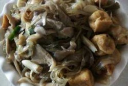 如何煮蘑菇粉丝汤,粉丝炖蘑菇 