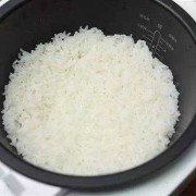 如何用煤气灶蒸米饭视频教程 如何用煤气灶蒸米饭