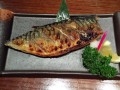 日式料理烤鱼-日式烤鱼如何穿起来