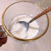 自制酸奶如何不酸,自制酸奶怎样才能不那么酸 
