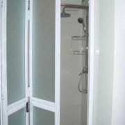 卷门怎么安装方法 厕所门怎么安装方法
