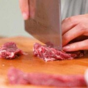 如何自己切牛肉卷_牛肉怎么切牛肉卷