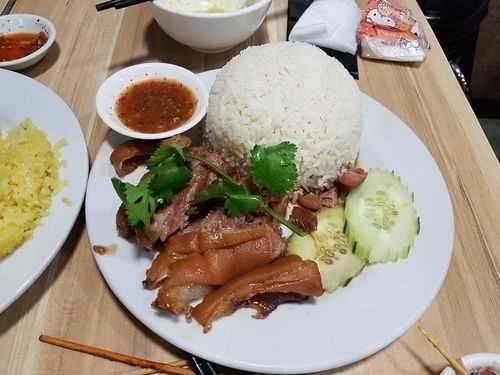 泰国猪脚饭做法视频-泰国猪脚饭如何做法  第1张