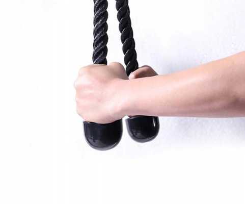  健身房的绳子是什么意思「健身房的绳子练什么部位」 第1张
