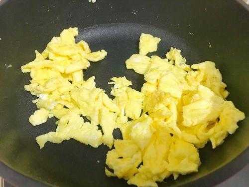  纯鸡蛋块如何制作「鸡蛋块怎么制作」 第2张