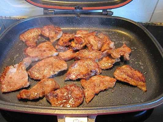 煎肉裹面粉-肥猪肉裹面如何煎肉  第3张