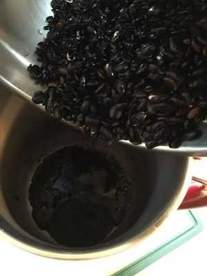 黑米黑豆如何做,黑米黑豆做豆浆需要提前浸泡吗  第3张